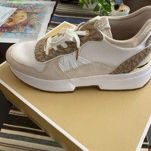 Michael Kors Muse Trainer Sneakers